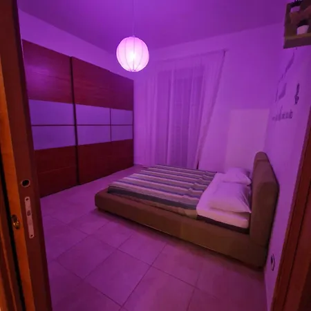 Butterfly Apartment *